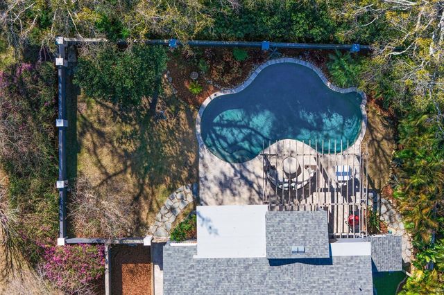 10402 OAKBROOK DRIVE, Tampa, FL 33618