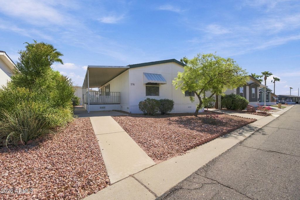 2000 S APACHE Road 374, Buckeye, AZ 85326 — photo 2