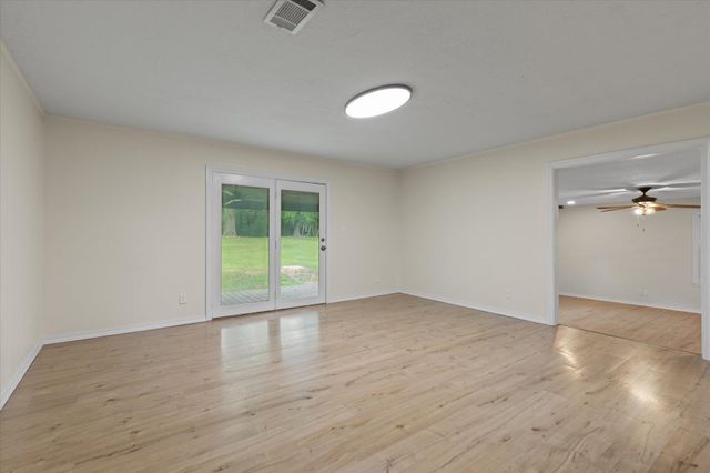 7056 Arrowwood Rd, Gilmer, TX 75644