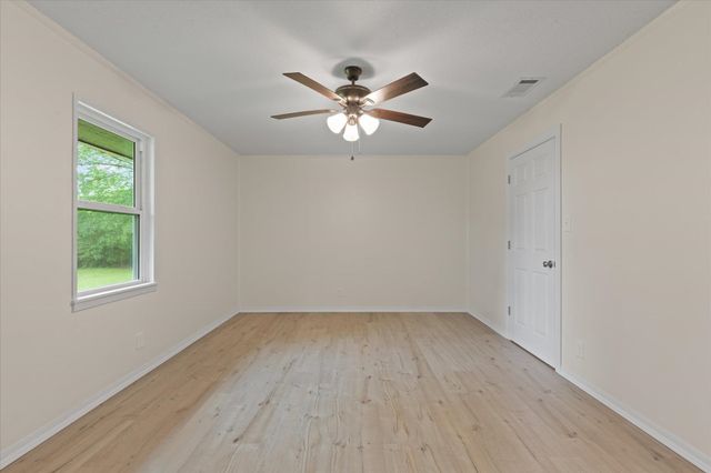 7056 Arrowwood Rd, Gilmer, TX 75644