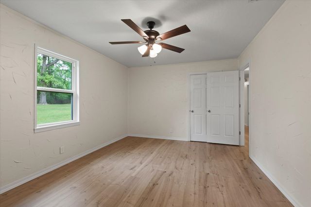 7056 Arrowwood Rd, Gilmer, TX 75644