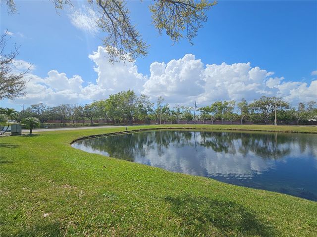 10265 GANDY BOULEVARD N 1701, St Petersburg, FL 33702