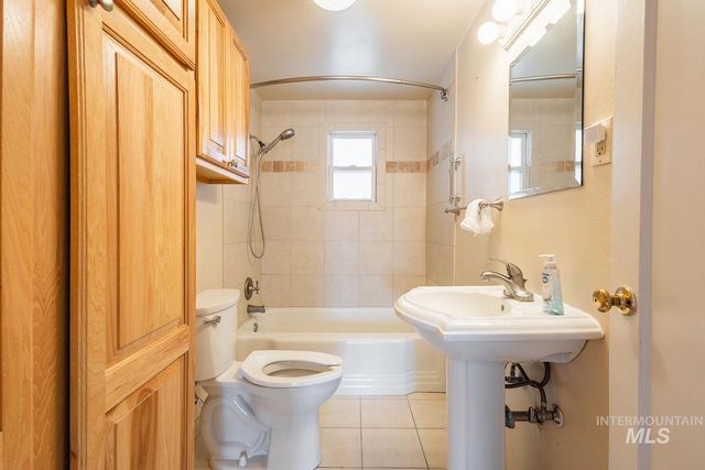 819 S Roosevelt St, Boise, ID 83705