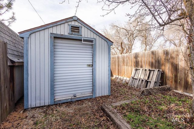 819 S Roosevelt St, Boise, ID 83705