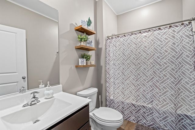 7620 W 105th Place, Crown Point, IN 46307