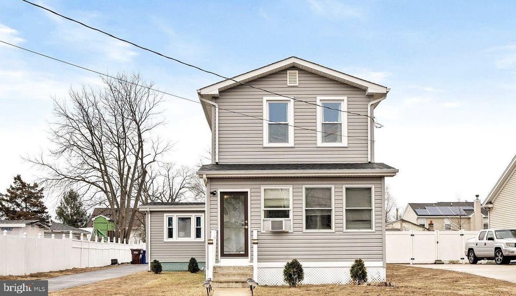 224 PROGRESS ST, Riverside, NJ 08075