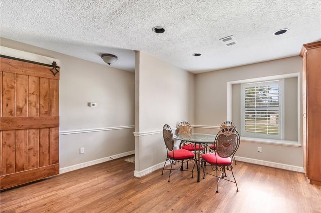 9614 Pinehurst Street, Baytown, TX 77521