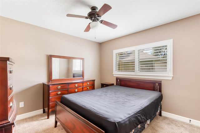 9614 Pinehurst Street, Baytown, TX 77521