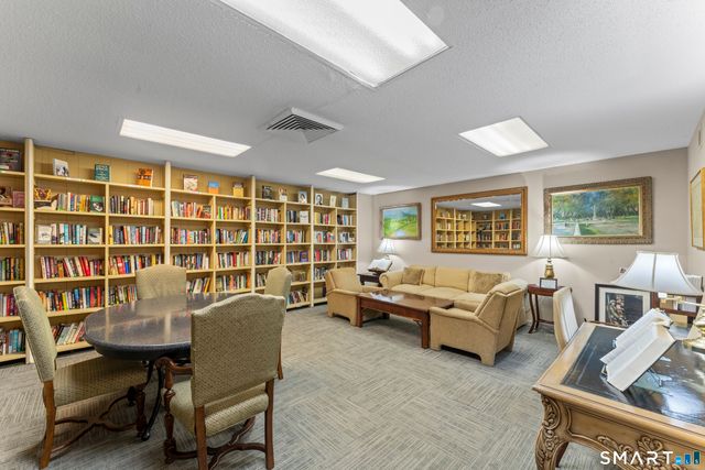 1 Strawberry Hill Avenue APT 10A, Stamford, CT 06902