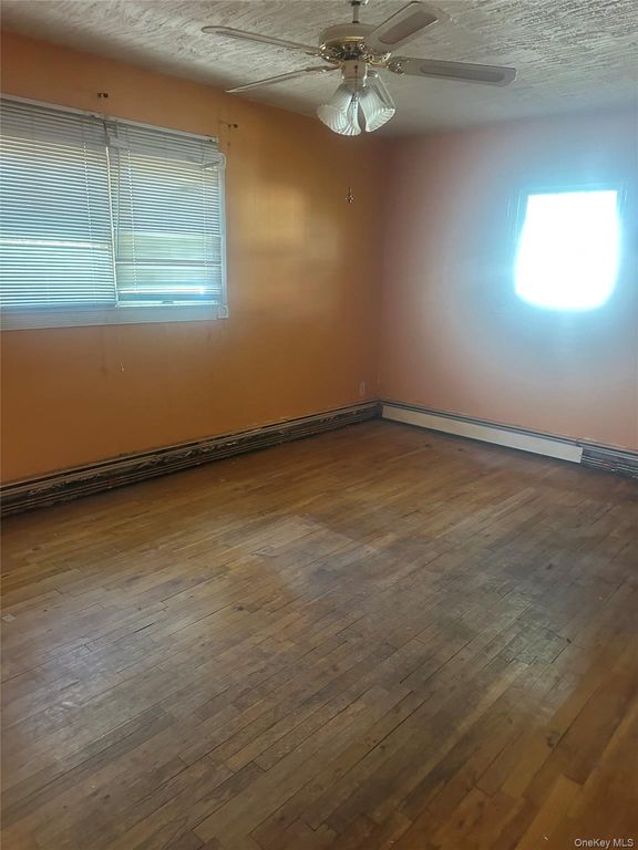 364 42nd Street, Lindenhurst, NY 11757 — photo 4