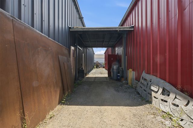 14045 Midvale Avenue N, Shoreline, WA 98133