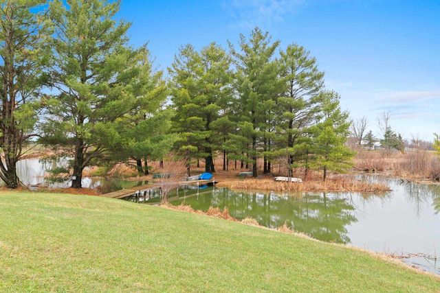 E5528 HANSON ROAD, Manawa, WI 54949