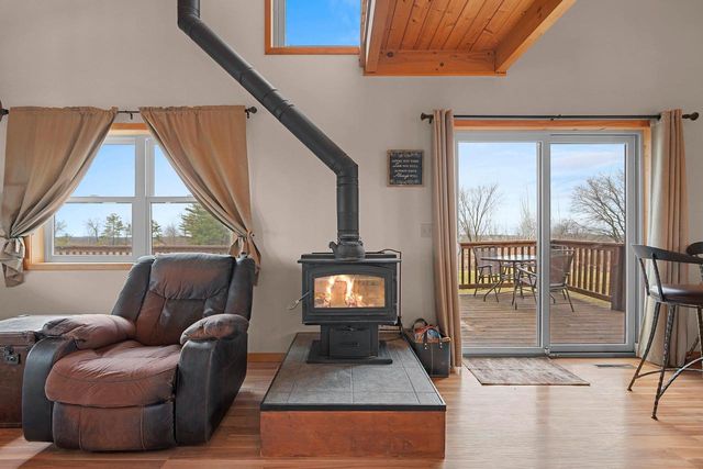 E5528 HANSON ROAD, Manawa, WI 54949