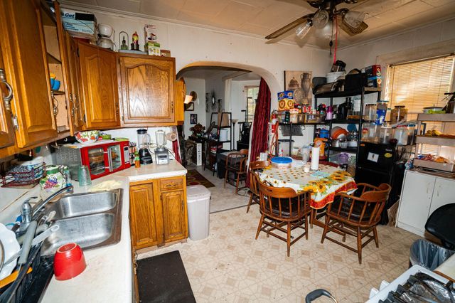 337 Maria Avenue, Saint Paul, MN 55106