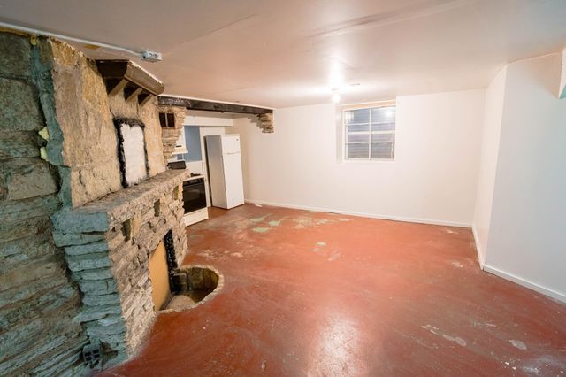 337 Maria Avenue, Saint Paul, MN 55106