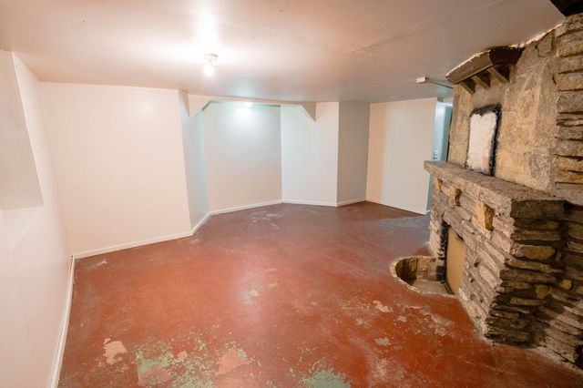 337 Maria Avenue, Saint Paul, MN 55106