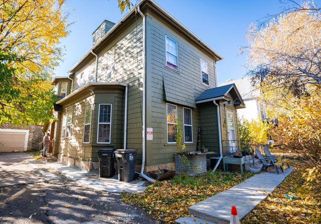 337 Maria Avenue, Saint Paul, MN 55106