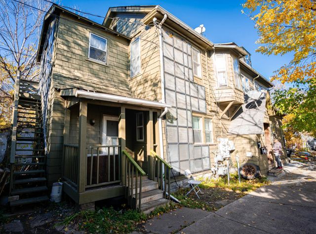 337 Maria Avenue, Saint Paul, MN 55106