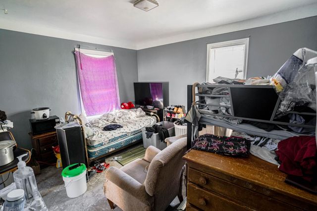 337 Maria Avenue, Saint Paul, MN 55106