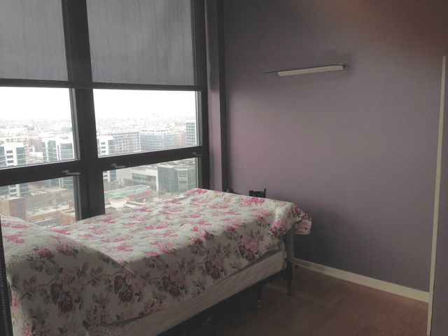 210 S Desplaines Street 1910, Chicago, IL 60661