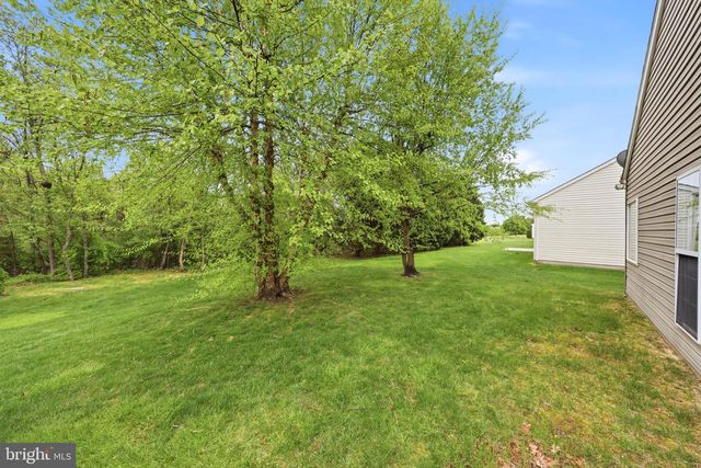 19 ANNE DR, Hammonton, NJ 08037