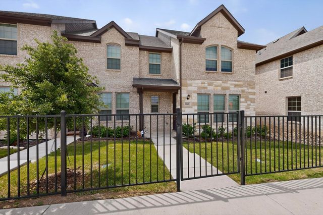 6040 Bursey Road, Watauga, TX 76148