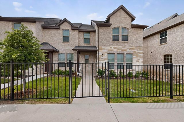 6040 Bursey Road, Watauga, TX 76148