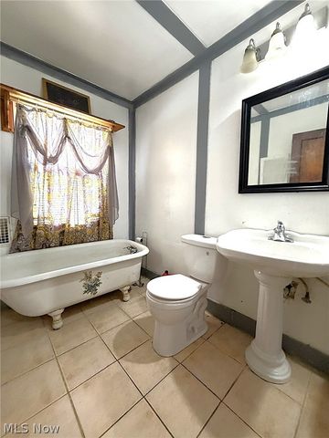 3798 W 38th Street, Cleveland, OH 44109