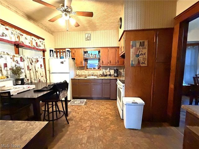 3798 W 38th Street, Cleveland, OH 44109