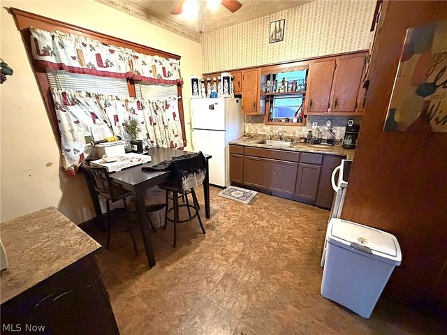 3798 W 38th Street, Cleveland, OH 44109