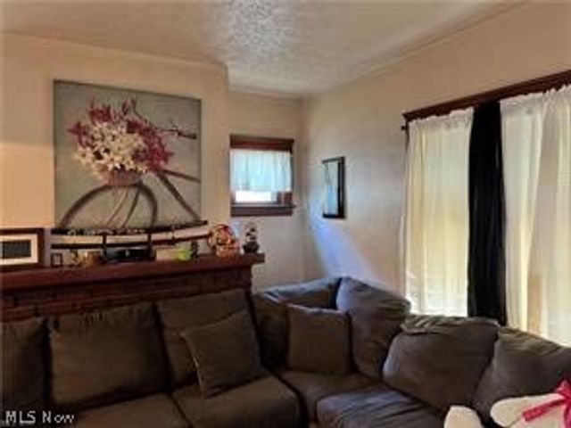 3798 W 38th Street, Cleveland, OH 44109