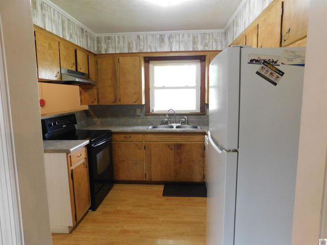 202 E. 19th St., Benton, KY 42025