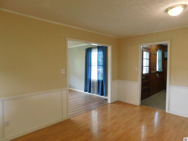 202 E. 19th St., Benton, KY 42025