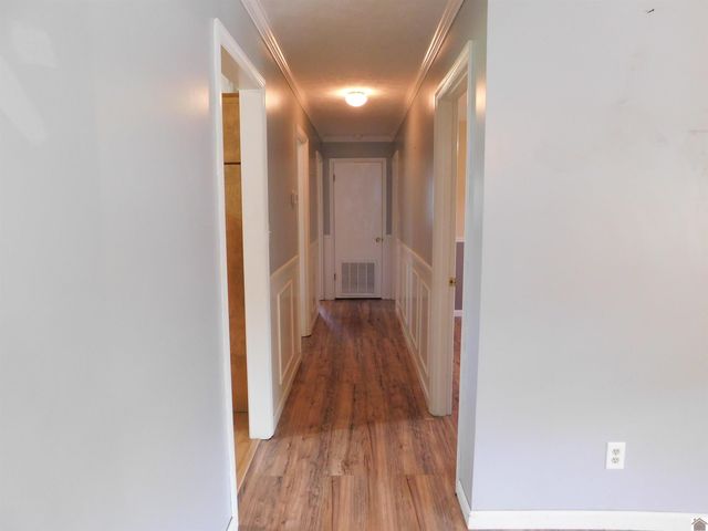 202 E. 19th St., Benton, KY 42025
