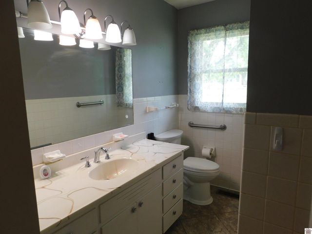 202 E. 19th St., Benton, KY 42025