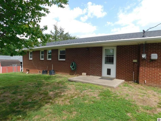 202 E. 19th St., Benton, KY 42025