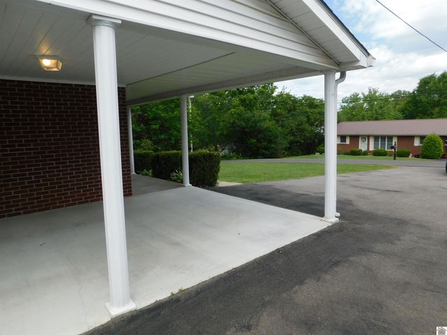 202 E. 19th St., Benton, KY 42025
