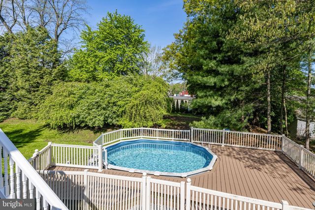 107 LYNWOOD ST, Terre Hill, PA 17581