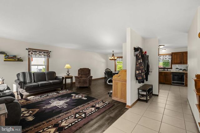 107 LYNWOOD ST, Terre Hill, PA 17581