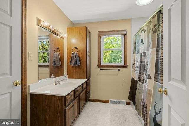 107 LYNWOOD ST, Terre Hill, PA 17581