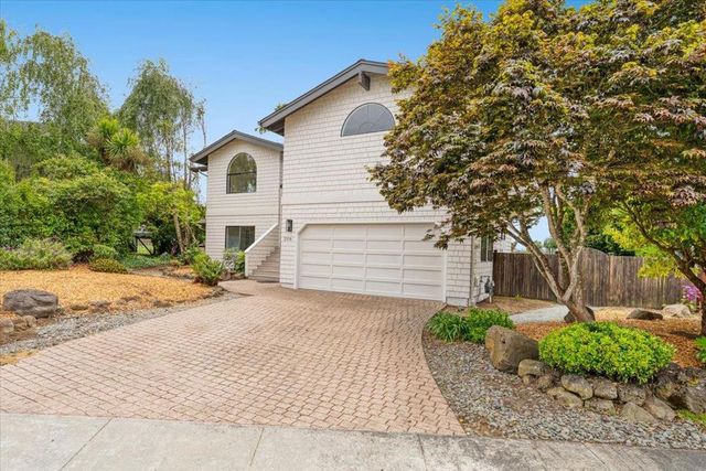206 Via Lantana, Aptos, CA 95003