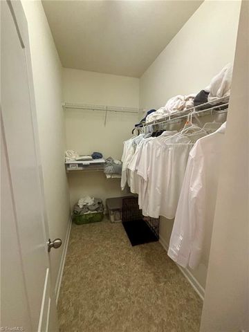 5024 Brian Center Lane, Winston-salem, NC 27105