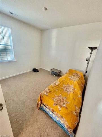 5024 Brian Center Lane, Winston-salem, NC 27105