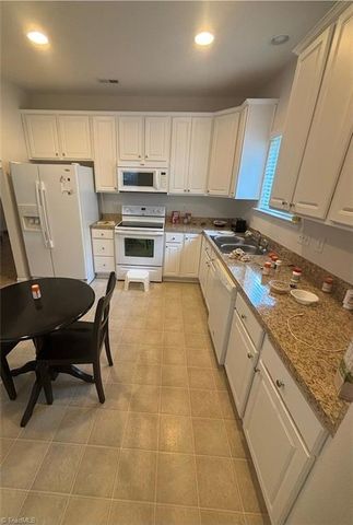 5024 Brian Center Lane, Winston-salem, NC 27105