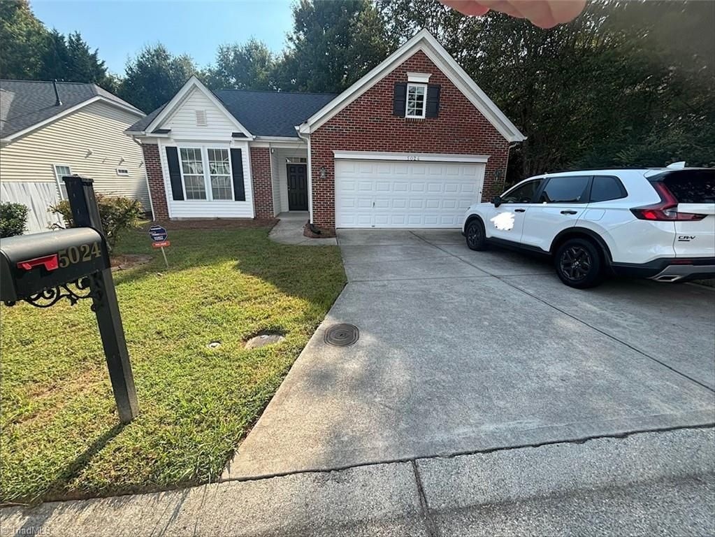 5024 Brian Center Lane, Winston-salem, NC 27105