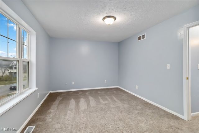 10313 Mount Auburn Avenue, Cleveland, OH 44104