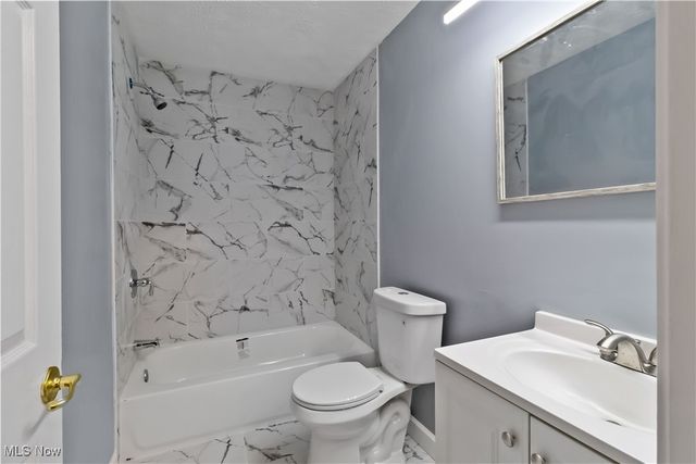 10313 Mount Auburn Avenue, Cleveland, OH 44104