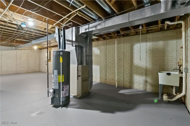 10313 Mount Auburn Avenue, Cleveland, OH 44104