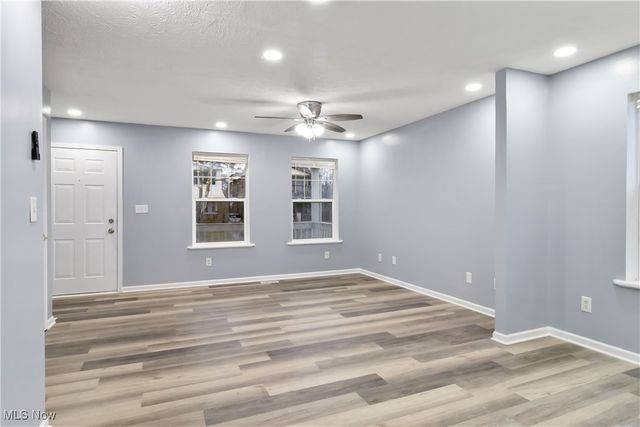 10313 Mount Auburn Avenue, Cleveland, OH 44104