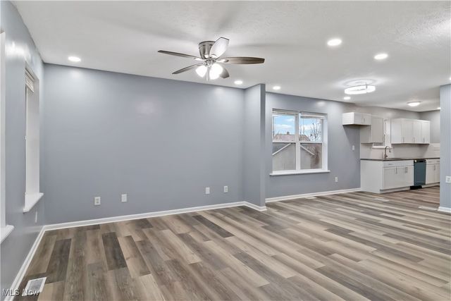 10313 Mount Auburn Avenue, Cleveland, OH 44104